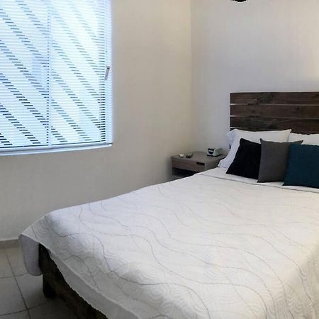 Comfortable And Private House 2 Bedrooms Wifi Parking Free Monterrey Eksteriør bilde