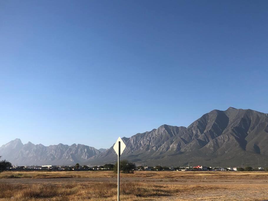 Comfortable And Private House 2 Bedrooms Wifi Parking Free Monterrey Eksteriør bilde