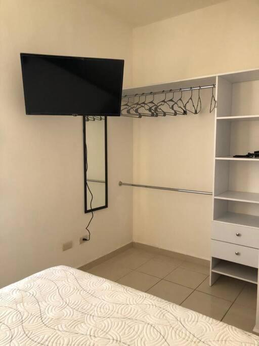 Comfortable And Private House 2 Bedrooms Wifi Parking Free Monterrey Eksteriør bilde